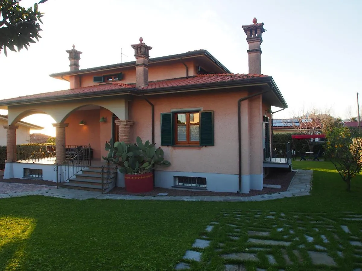La Casa Di Mario Villa Massa